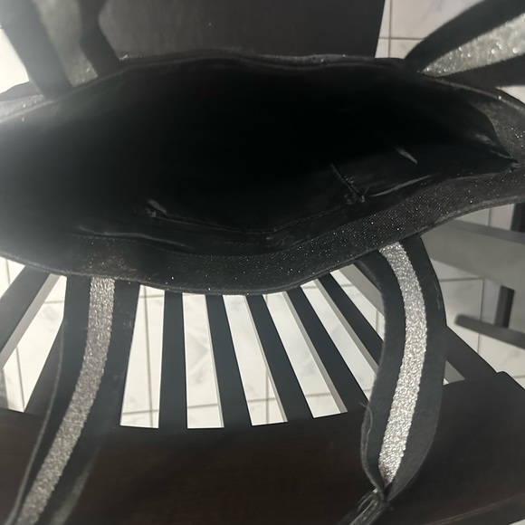 Victoria Secret Tote Bag - Picture 3 of 3